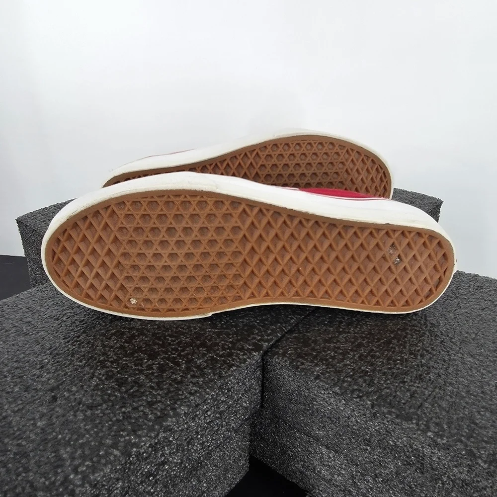 Vans Authentic Red Canvas Low Top Skate Shoes Men's 9 Women's 10.5